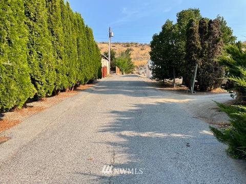 707 E Johnson Ave, Chelan, WA 98816 photo 20