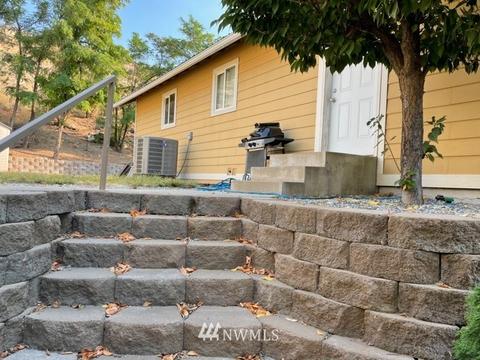 707 E Johnson Ave, Chelan, WA 98816 photo 21