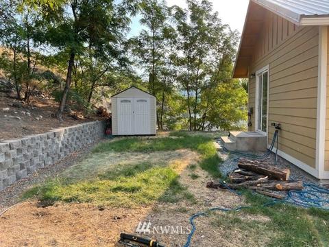 707 E Johnson Ave, Chelan, WA 98816 photo 6