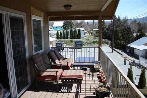 707 E Johnson Ave, Chelan, WA 98816 photo 4