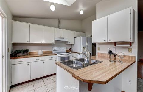 12312 46 Dr SE, Everett, WA 98208 photo 21
