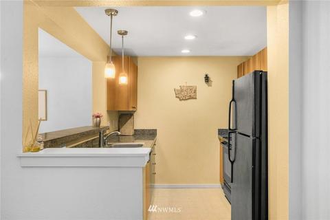 12404 E Gibson Rd #A202, Everett, WA 98204 photo 8
