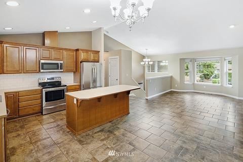 1815 Leland Dr, Everett, WA 98203 photo 2