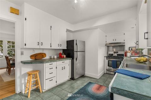 1412 N 50th St, Seattle, WA 98103 photo 10