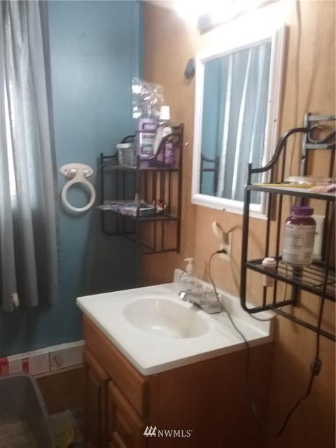 311 E 5th St, Lind, WA 99341 photo 32
