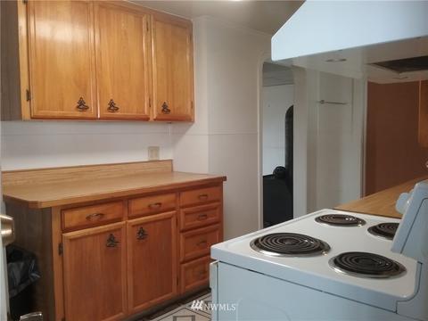 311 E 5th St, Lind, WA 99341 photo 7