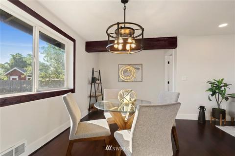 1343 Semanski St, Enumclaw, WA 98022 photo 6