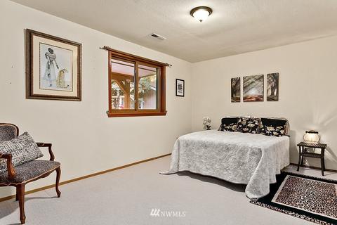 9825 36th Dr SE, Everett, WA 98208 photo 17