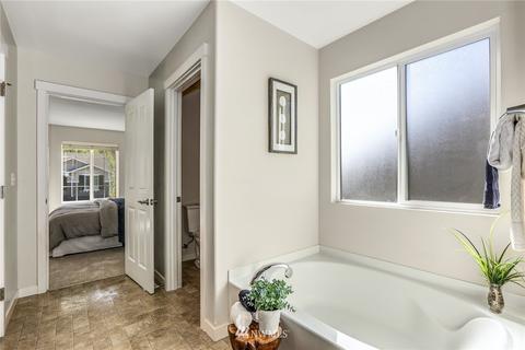 12304 NE 203rd St, Bothell, WA 98011 photo 17