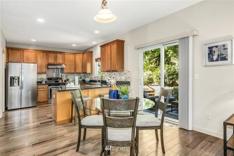 12304 NE 203rd St, Bothell, WA 98011 photo 8