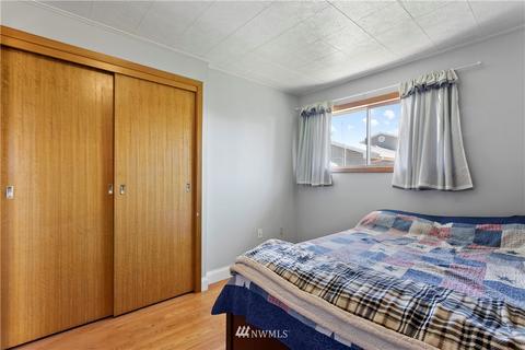 1332 E Juniper St, Othello, WA 99344 photo 32
