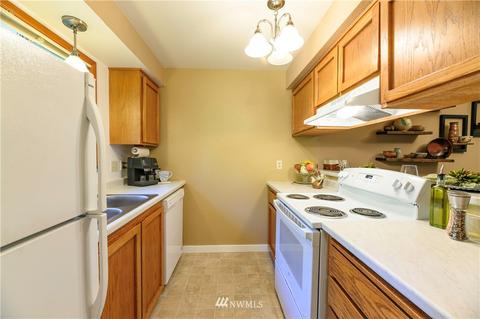 18910 Bothell Everett Hwy #N3, Bothell, WA 98012 photo 4