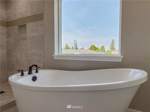 1506 Florence St, Enumclaw, WA 98022 photo 16