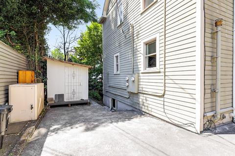 1611 E Spring St, Seattle, WA 98122 photo 32