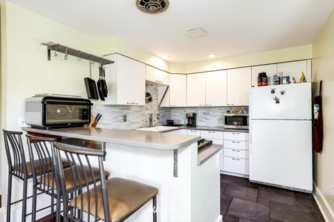 1611 E Spring St, Seattle, WA 98122 photo 9