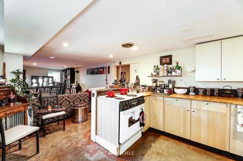 1611 E Spring St, Seattle, WA 98122 photo 26