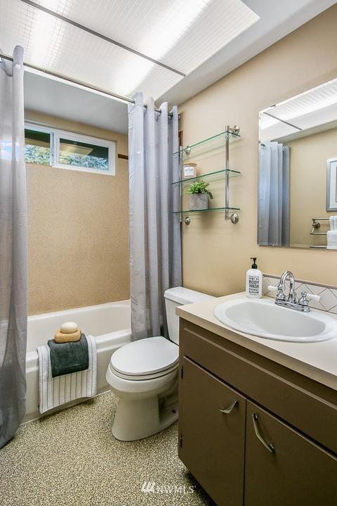 17410 Clover Rd, Bothell, WA 98012 photo 9