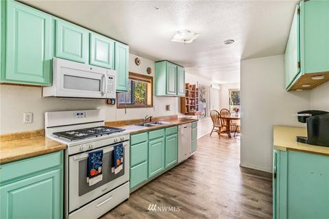 1915 Gibson #A, Everett, WA 98204 photo 11