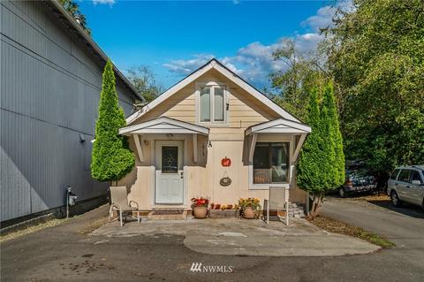 1915 Gibson #A, Everett, WA 98204 photo 1