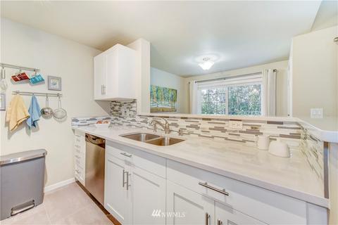 12404 E Gibson Rd #L305, Everett, WA 98204 photo 9