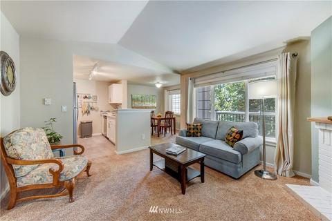 12404 E Gibson Rd #L305, Everett, WA 98204 photo 5