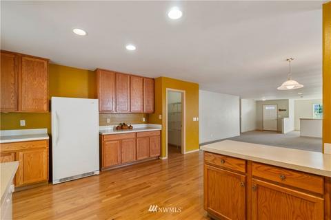 922 Daffodil Ave NE, Orting, WA 98360 photo 9