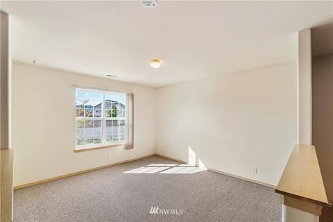 922 Daffodil Ave NE, Orting, WA 98360 photo 14