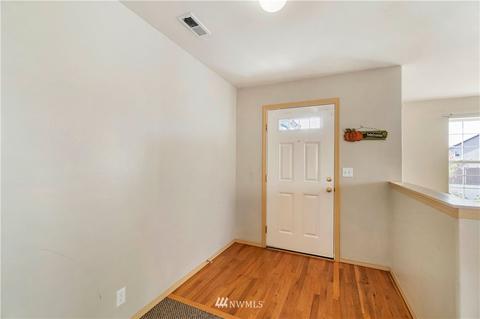 922 Daffodil Ave NE, Orting, WA 98360 photo 5