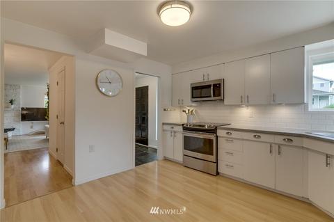 307 60th St SE, Everett, WA 98203 photo 6