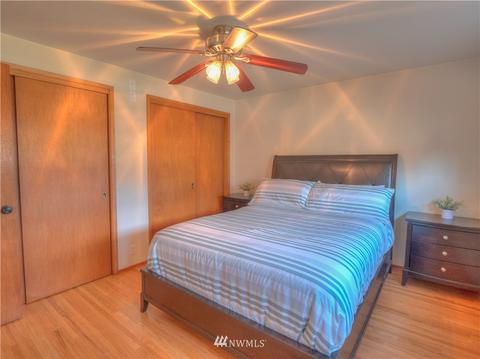 1037 Garfield St, Enumclaw, WA 98022 photo 18