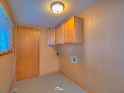 1037 Garfield St, Enumclaw, WA 98022 photo 10