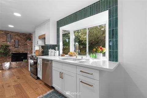 18006 3rd Ave SW, Normandy Park, WA 98166 photo 9
