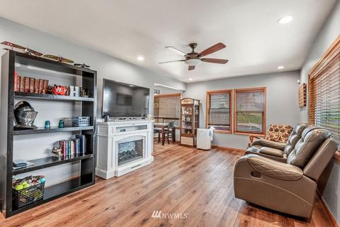135 Mountain View Dr, Longview, WA 98632 photo 4