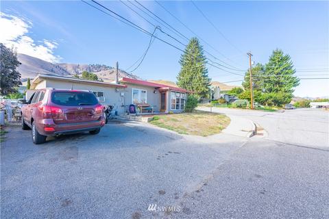 304 E Raymond Ave, Chelan, WA 98816 photo 4