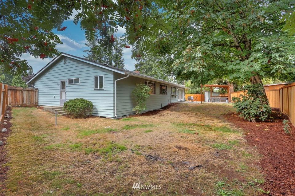  16908 143rd Ave SE, Renton, WA 98058 photo 24