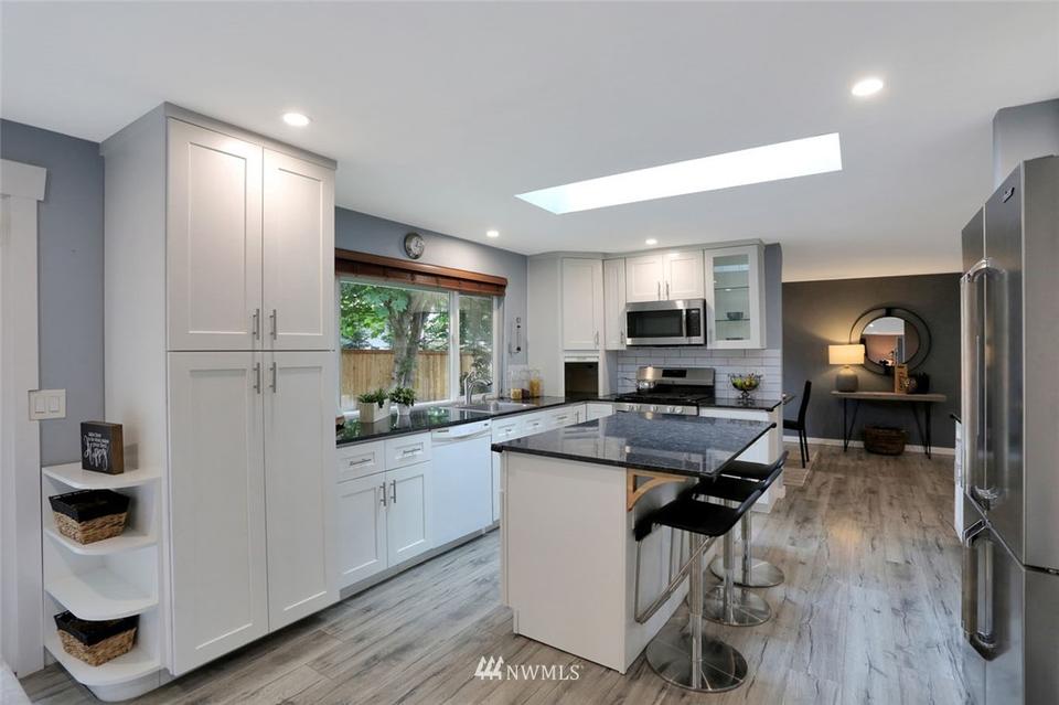  16908 143rd Ave SE, Renton, WA 98058 photo 10