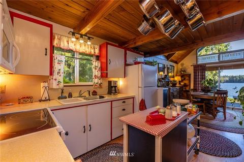 690 E Benson Lake Dr, Grapeview, WA 98546 photo 7
