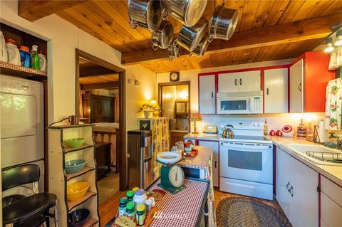 690 E Benson Lake Dr, Grapeview, WA 98546 photo 6
