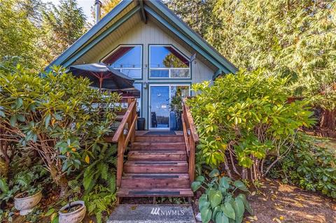 690 E Benson Lake Dr, Grapeview, WA 98546 photo 2