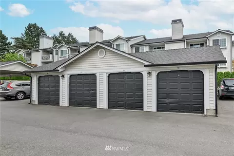 12404 E Gibson Rd #J101, Everett, WA 98204 photo 8