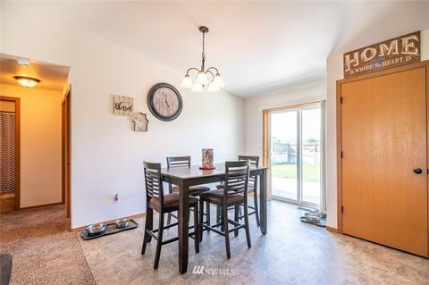 906 E Birch St, Othello, WA 99344 photo 14