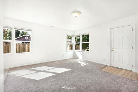1311 Sumner Ave, Sumner, WA 98390 photo 2