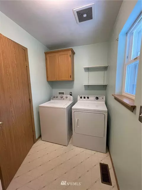 601 Callendar St NW, Orting, WA 98360 photo 12