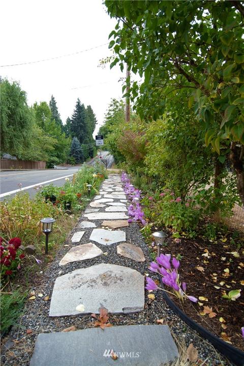 20401 104th Ave NE, Bothell, WA 98011 photo 2