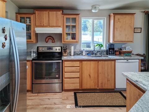 407 W Pine St, Sequim, WA 98382 photo 9