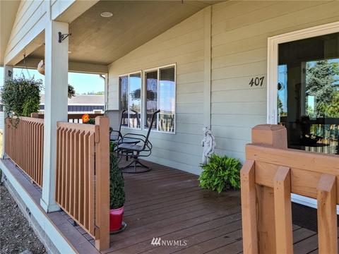 407 W Pine St, Sequim, WA 98382 photo 3