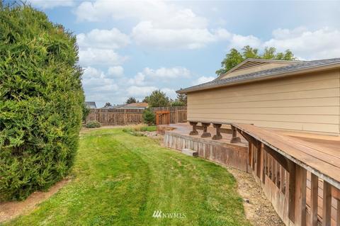 320 E Rainier St, Othello, WA 99344 photo 6
