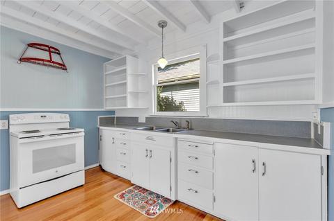 2220 Rockefeller Ave, Everett, WA 98201 photo 12