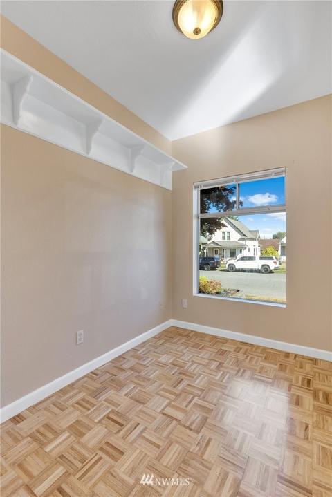 2220 Rockefeller Ave, Everett, WA 98201 photo 9