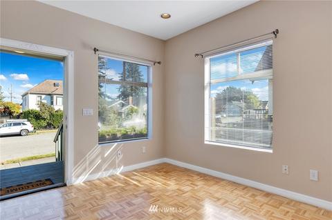 2220 Rockefeller Ave, Everett, WA 98201 photo 6